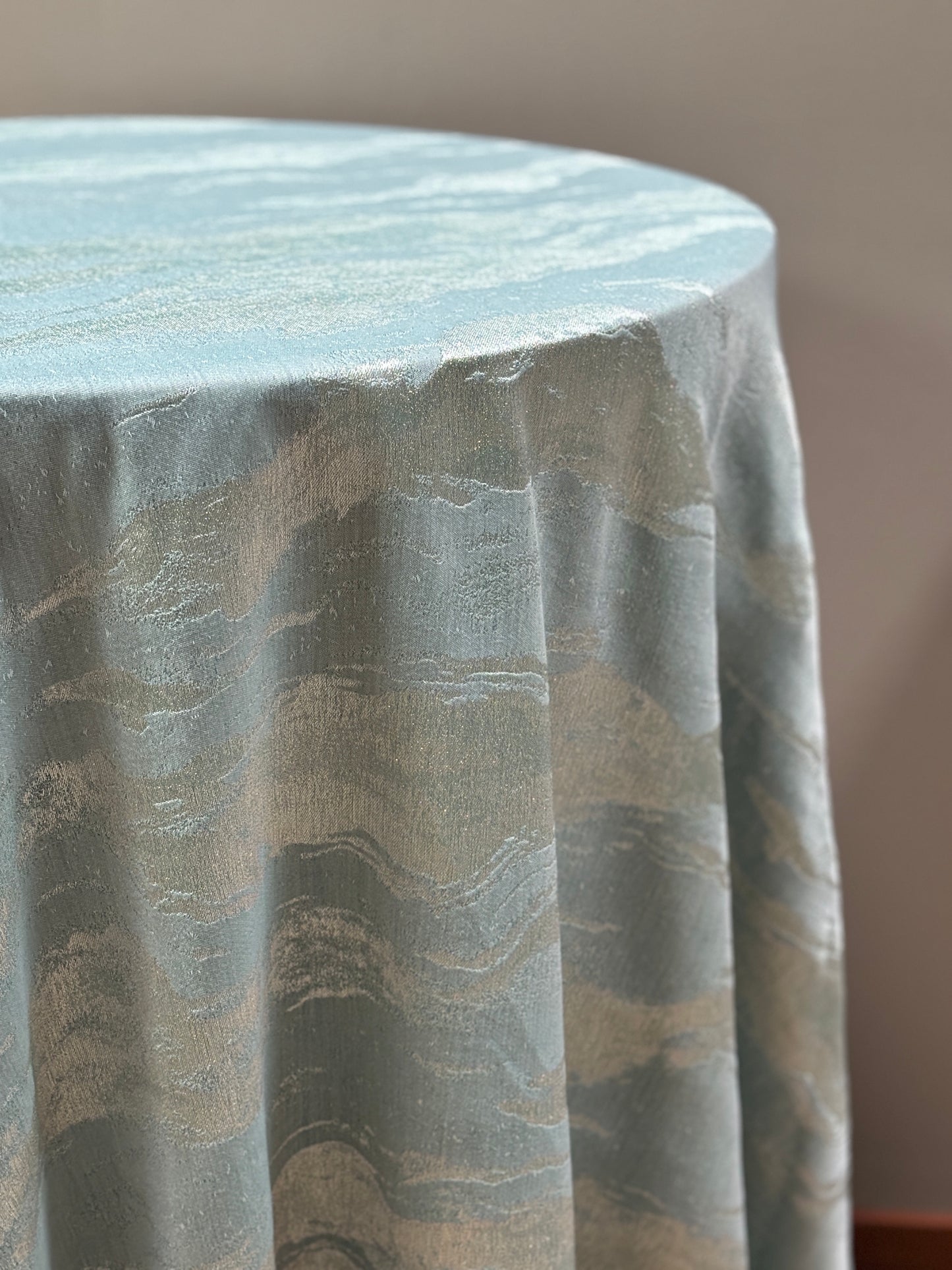 Tablecloth "Waves" Emerald or Pale Green